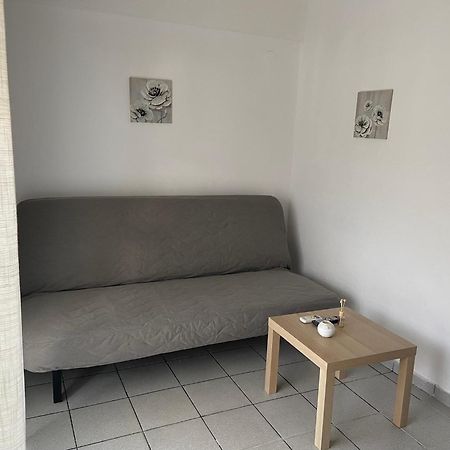 פוליכרונו Mimi'S Apartments מראה חיצוני תמונה